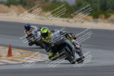 media/Jan-14-2023-SoCal Trackdays (Sat) [[497694156f]]/Turn 10 (1050am)/